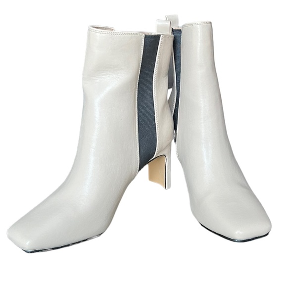 Shoes - Tan Ankle Boots with Black Stripe -NWOT